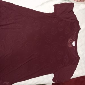 bundle of 9 LuLaRoe t shirts